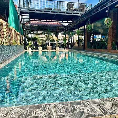 Win Hotel Vang Vieng Exterior photo