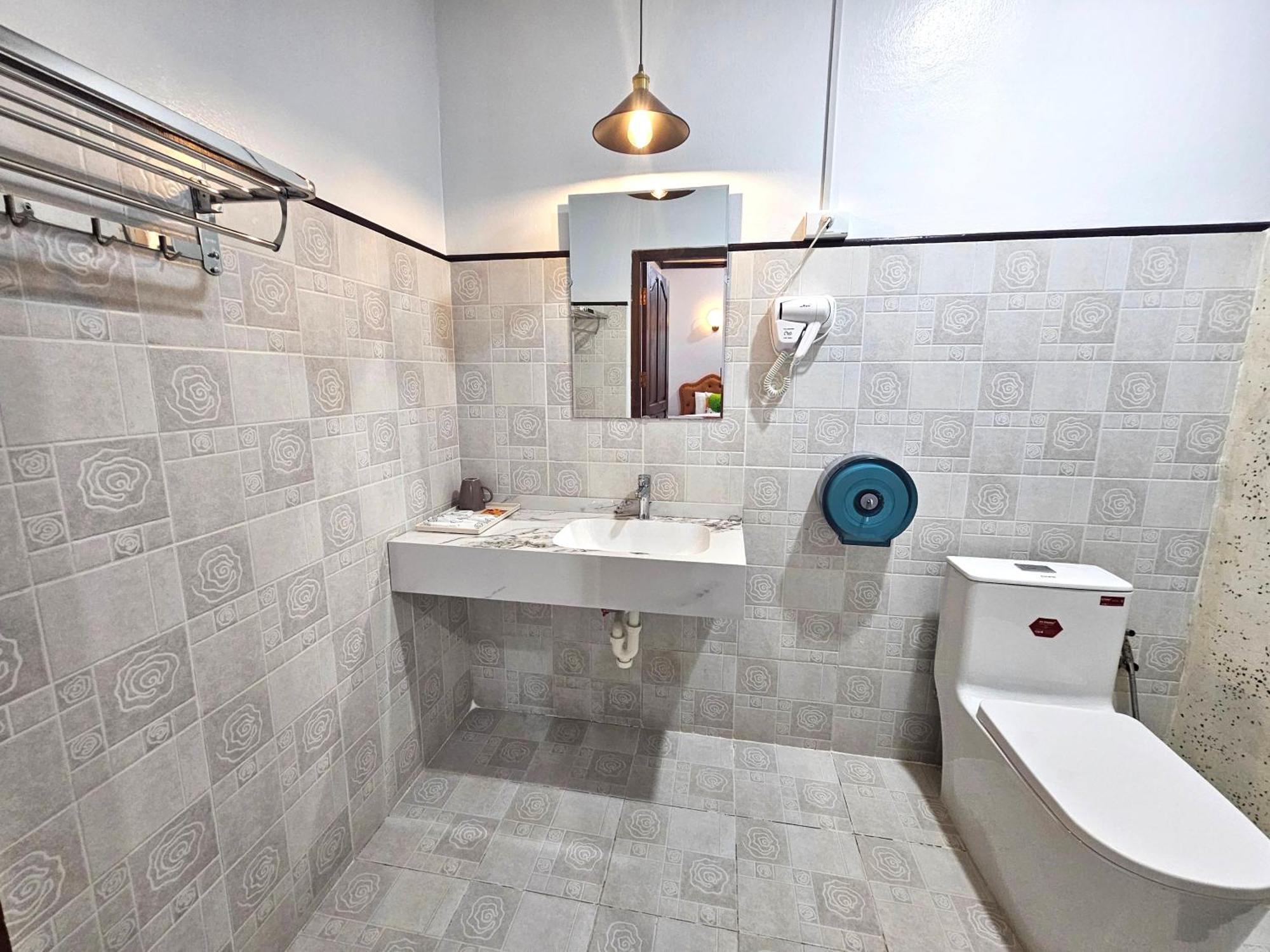 Win Hotel Vang Vieng Exterior photo